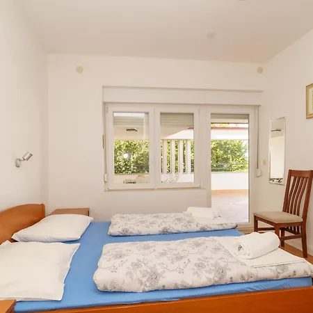 Katnic 1-2-3 * تْسْغيكفانِتْسا