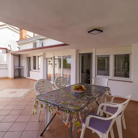 Apartman Katnic 1-2-3