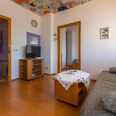 Katnic 1-2-3 Appartamento *