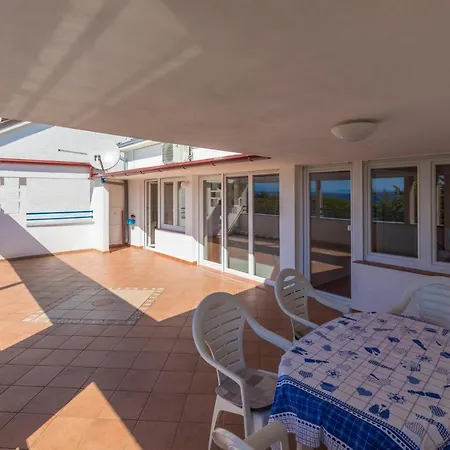 Katnic 1-2-3 Apartment Crikvenica