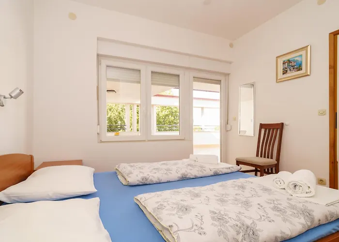 Katnic 1-2-3 Apartman *