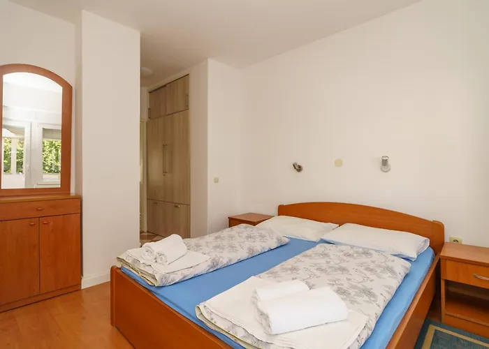 Katnic 1-2-3 Apartman Crikvenica