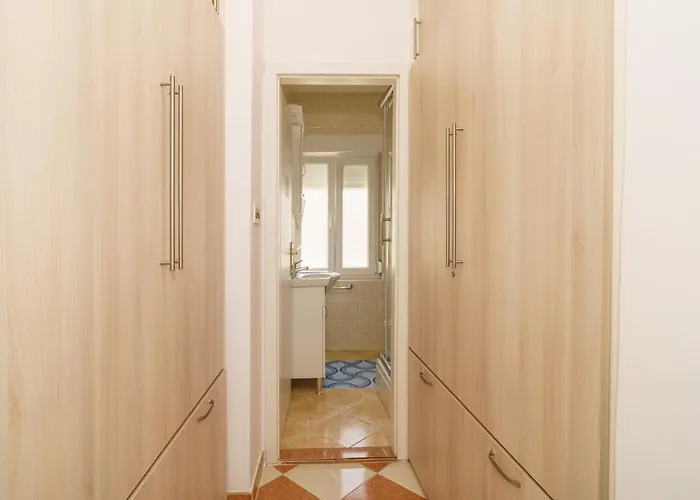 Katnic 1-2-3 Apartman