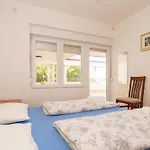 Katnic 1-2-3 Appartement *