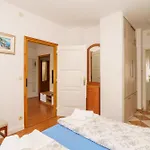 Appartement Katnic 1-2-3 *
