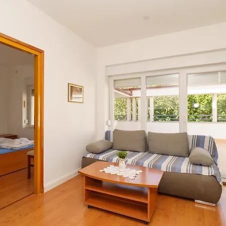 Appartement Katnic 1-2-3 Crikvenica