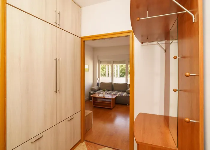 Apartament Katnić 1-2-3 *